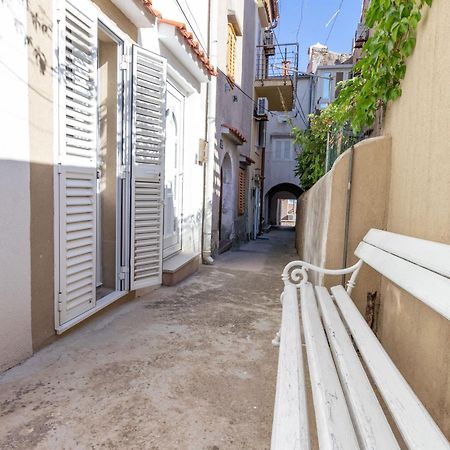 Ulica Dvori Narca 12 Apartment 4+2 Per. 巴斯卡 外观 照片