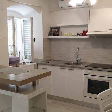 Ulica Dvori Narca 12 Apartment 4+2 Per. 巴斯卡 外观 照片